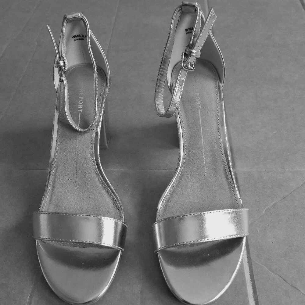 Report Women’s Payson Rose Gold Block Heel Shoes Size 6.5